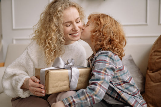 Regalos_para_el_día_de_la_Madre_Ideas_para_el_cuidado_del_cabello_con_Magic_Hair